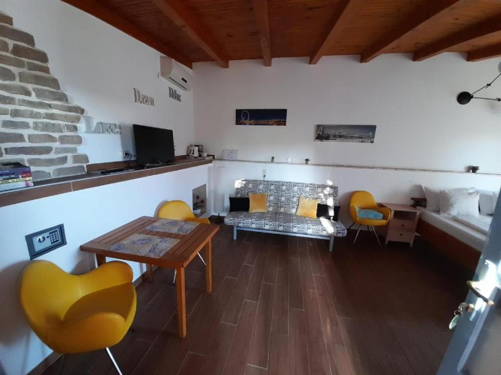 Apartments Mare 2 Hvar Town Extérieur photo