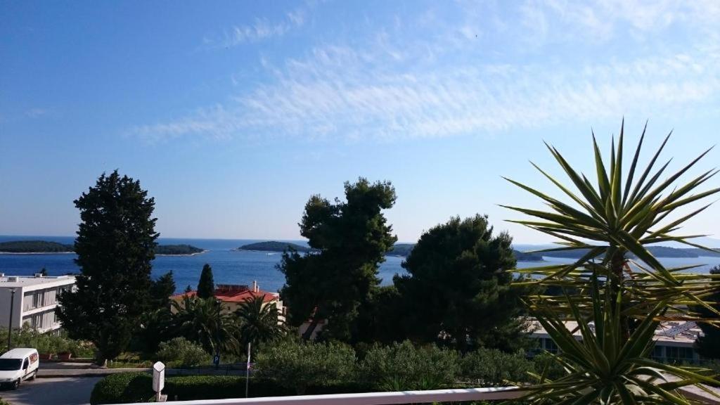 Apartments Mare 2 Hvar Town Extérieur photo